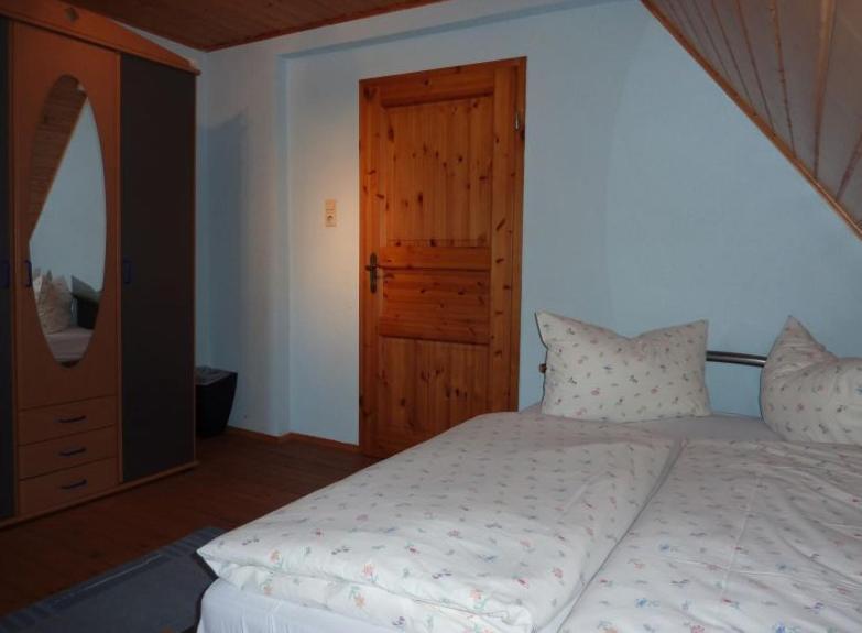Landgasthaus Am Frauenstein Hotel Hinterweidenthal Cameră foto